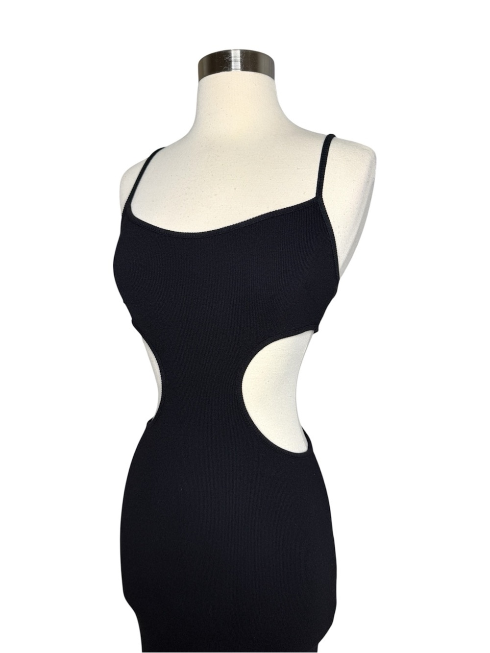 Olivia dress in black